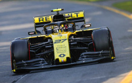 Tim Renault F1 Masih Belum Konsisten
