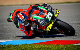 Menunggu Kepastian Aprilia, Bradley Smith Ikut ESBK