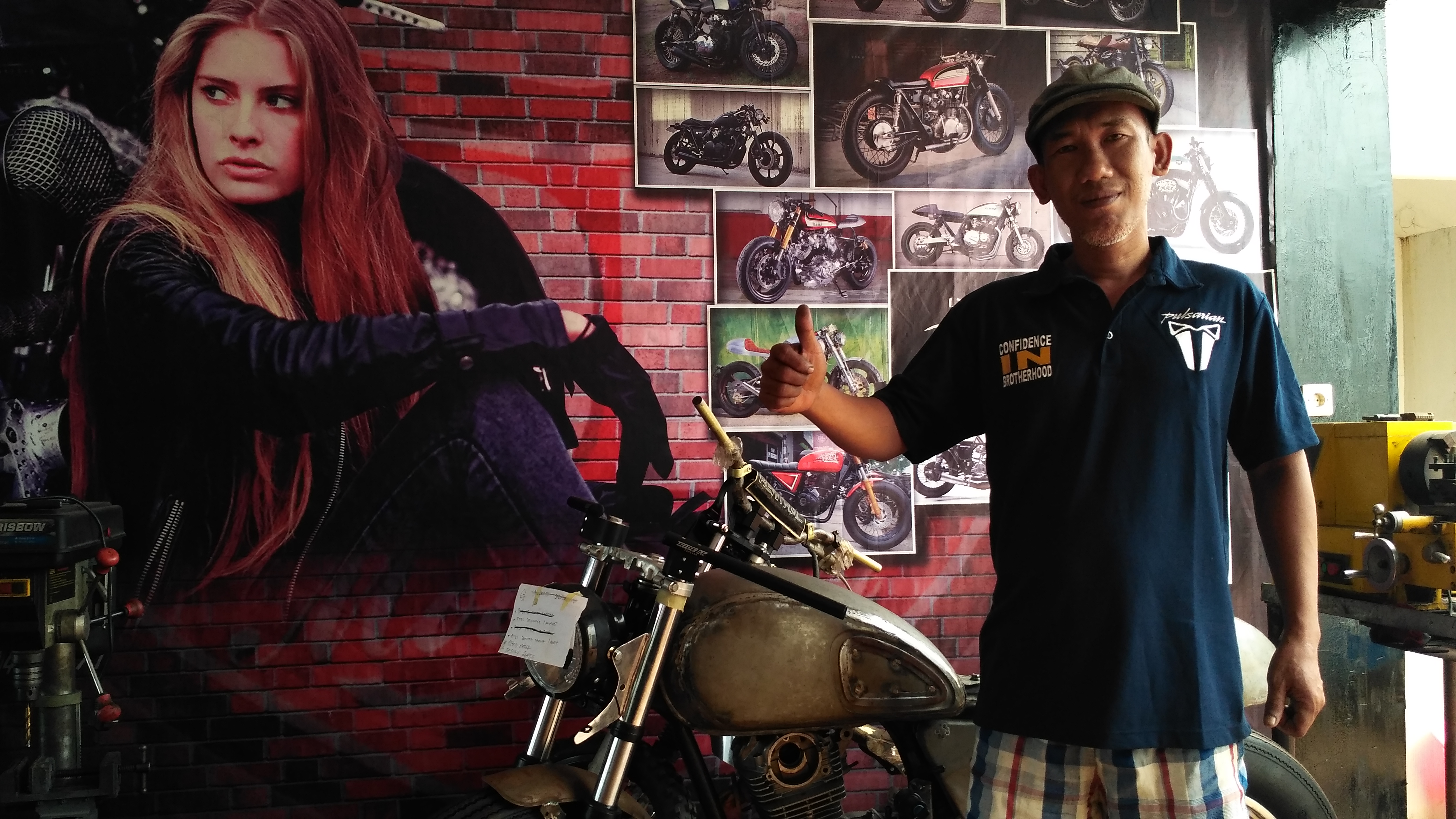 Fortuna Motor dan DL Modifikasi Bengkel Spesialis Bajaji Pulsar dan Motor Custom Kultur