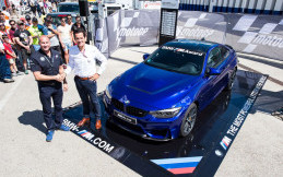 BMW M4 CS Turut Meriahkan Ajang MotoGP 2017