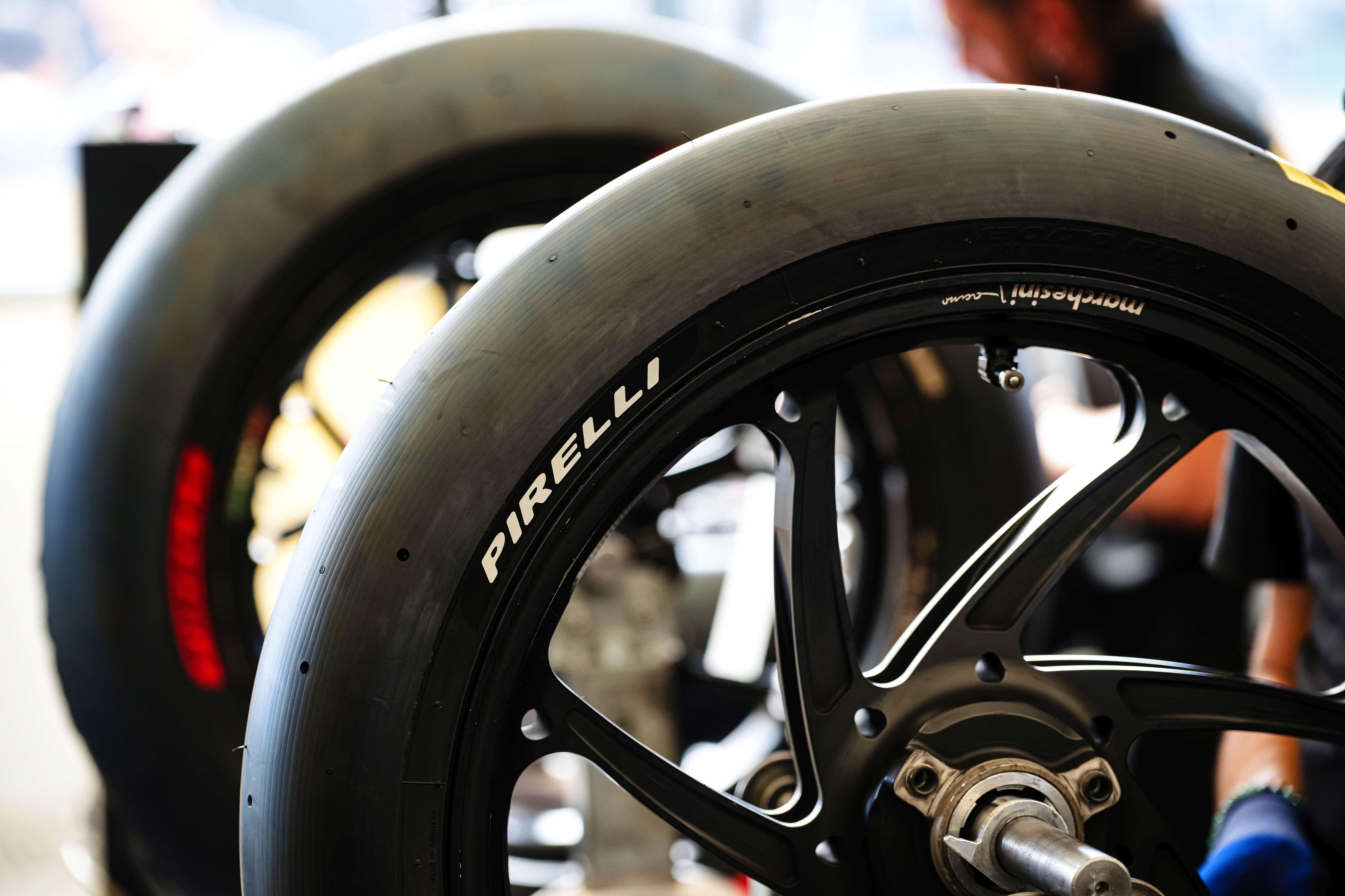 Tes Ban Pirelli MotoGP 2027 di Austria, 18 Pembalap Uji Mesin 850cc