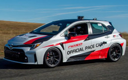 Toyota GR Corolla Bertugas Sebagai Pace Car Ajang Balap di Amerika Serikat