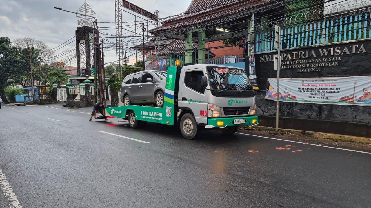 Darurat dan Mogok? Towing Harga Rp99 Ribu Selama Periode Lebaran