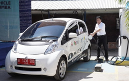 Permudah Konsumen Miliki Kendaraan Listrik, Mitsubishi Kerjasama dengan PLN