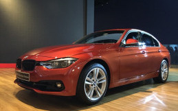 Asyik Nih! BMW Astra Berikan Promo Beli 1 Dapat 2