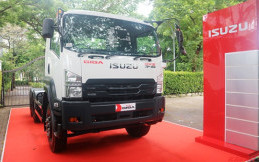 Isuzu Resmikan Diler 3S di Cirebon