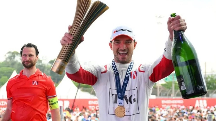 Jake Dennis Jadi Jawara Seri Pembuka Sao Paulo E-Prix