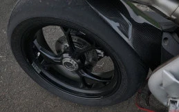 Panduan Menentukan Fitment Roda Motor, Dipengaruhi Ban dan Pelek