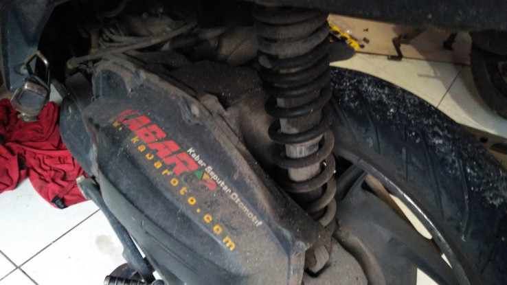 Penyebab Bocor nya Shockbraker Motor