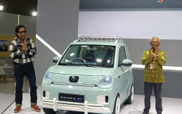 Seres E1 Modifikasi Gofar Hilman Tampil Menarik di IIMS 2025