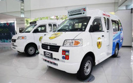 Keren... Angkot di Bogor Pakai AC, Wifi dan Bayarnya Non Tunai