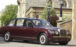 Ini Bentley Queen State Limousine Milik Ratu Elizabeth II