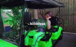 Saaih Halilintar Pamer Mobil Golf Dengan Warna Mencolok