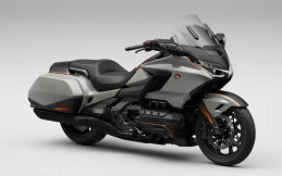 Ribuan Unit Honda Gold Wing Ditarik Kembali