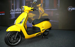 Bergaya Klasik, Honda NS150LA 2025 Dibanderol Rp36 Jutaan