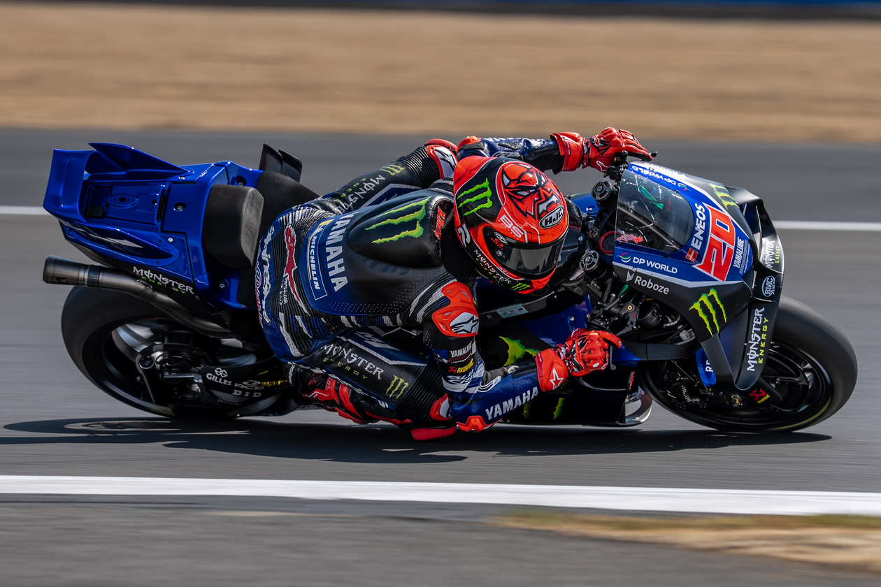 Hasil MotoGP Inggris 2026: Yamaha Hadapi Kendala Ban dan Insiden