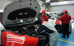 Daihatsu Edukasi Teknologi Terbarunya ke 100 Guru SMK