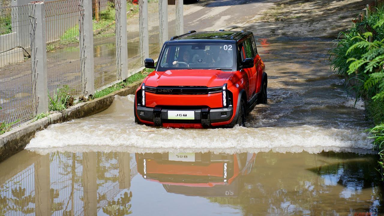 Apa Saja Kerugian yang Didapat Ketika Mobil Bekas Kena Banjir?