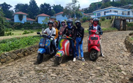 Scooter Bintaro Independent Gelar Touring Ke Cibodas