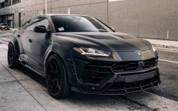 Lamborghini Urus dapat Paket Body Kit 1016 Industries
