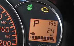 Tips Mengatasi Lampu Indikator Engine Menyala pada Mobil