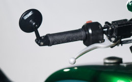 Handgrip Hayaidesu Digunakan Jokowi Saat Jajal Sirkuit Mandalika