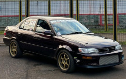 Modifikasi Toyota Great Corolla AE101 Jadi yang Tercepat di Drag Race Indonesia