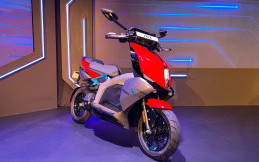 Dibanderol Rp 46 Jutaan, Motor Listrik TVS X Meluncur di India