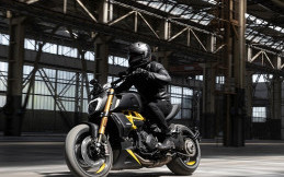 Ducati Diavel 1260S Edisi Black And Steel, Nyentrik!