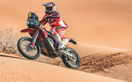 Dakar 2022 Etape 6 : Berakhir Lebih Cepat, Daniel Sanders Menang