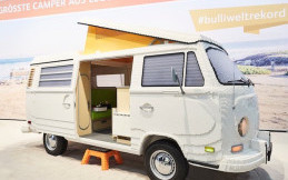 Luar Biasa, VW Combi Ini Dibuat dari Lego!