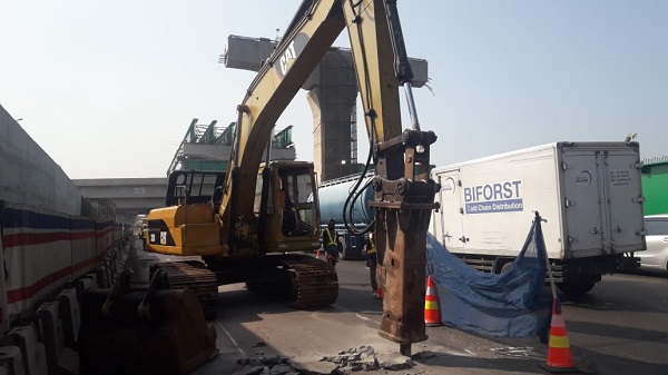 Awas Macet! Jasa Marga Lakukan Perawatan Jalan di Ruas Tol Dalam Kota