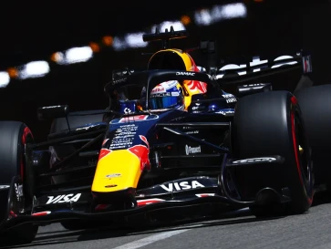 Berita F1: Max Verstappen Perpanjang Kontrak dengan Red Bull Racing hingga 2030