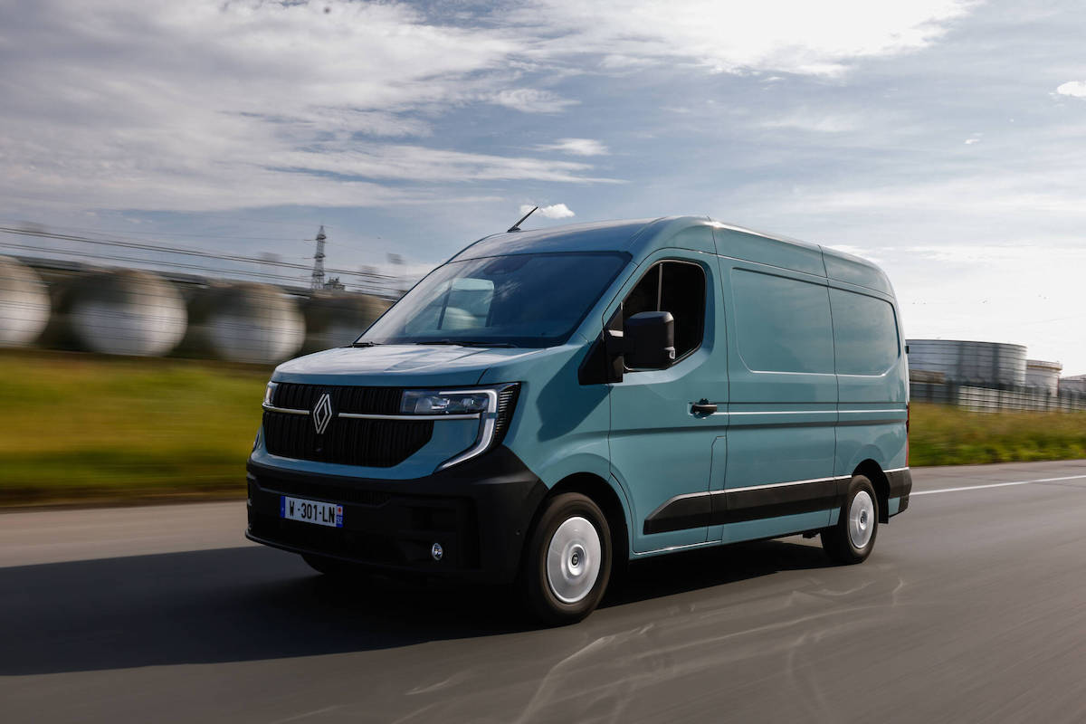 Renault Master Dominasi Pasar LCV Eropa di Awal 2026