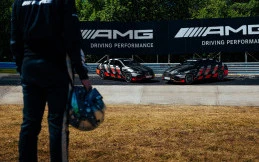 Mercedes-AMG CLA 45 Pecahkan Rekor EV Tercepat Nurburgring!
