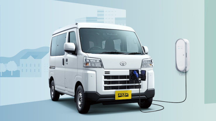 Toyota Pixis Van Bertenaga Listrik Pendukung Logistik