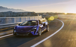 McLaren Artura Spider Resmi Hadir di Pasar Indonesia