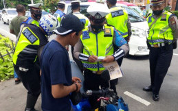 Cara Kerja Tilang Sistem Poin, SIM akan Dicabut Bila Pengendara Lakukan Ini