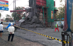 Arus Lalu Lintas Arah Parung dari Bogor Dialihkan, Imbas dari Cor Beton Proyek Tol BORR Tumpah