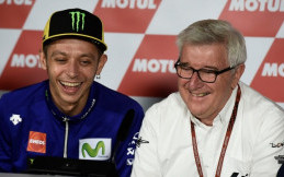 Komentator Legendaris MotoGP Pensiun
