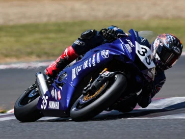 Pembalap Lokal Masuk 10 Besar All Japan Road Race Championship