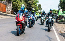 Yamaha Ajak Konsumen Touring dari Demak ke Jepara