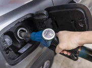 BMW dan Toyota Uji Coba Bensin Terbarukan 100 Persen