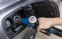 BMW dan Toyota Uji Coba Bensin Terbarukan 100 Persen
