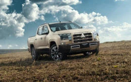 Mitsubishi Triton Terra, Incaran Kolektor Edisi Terbatas 300 Unit