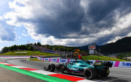 Sebastian Vettel Terkena Penalti 3 Grid GP Austria