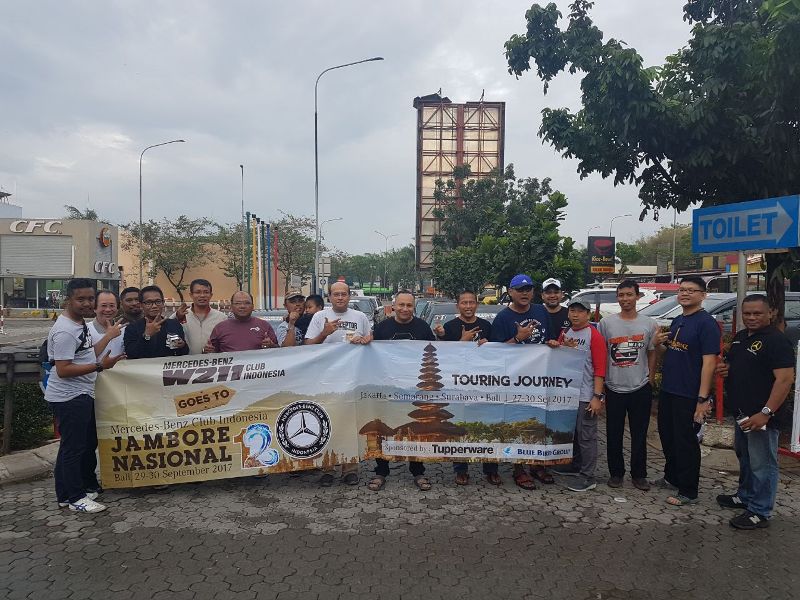 Tempuh Ribuan Kilometer, Komunitas Mercedes Eks Taksi Hadiri Jamnas MBC Ina di Bali