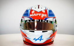 Esteban Ocon dan Fernando Alonso Kompak Pamer Helm Baru
