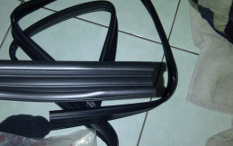 Cuaca Tak Menentu, Jangan Lupa Cek Karet-karet Mobil !