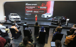 Mitsubishi Xpander Diharapkan Dominasi SPK di IIMS Hybrid 2021